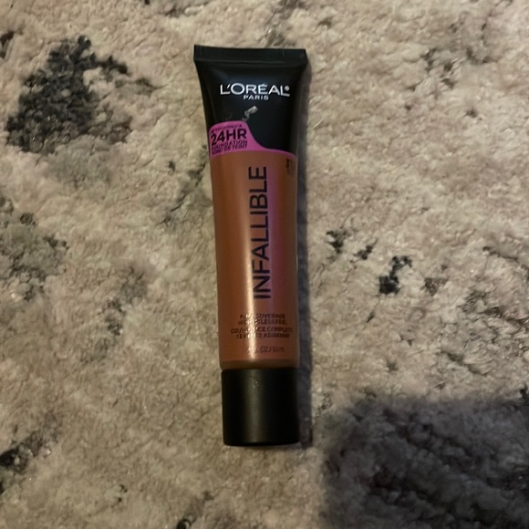 L’Oréal Infallible Liquid Foundation Cocoa
